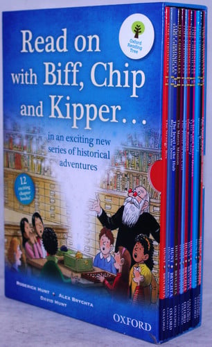 Read on with Biff, Chip and Kipper.... 12 Chapter Books in Slipcase, Oxford Reading Tree