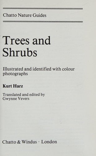 Trees and Shrubs (Chatto nature guides)