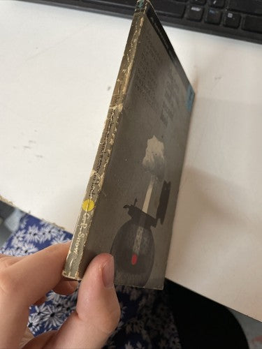 The Two Cultures and a Second Look C P Snow Paperback 1963