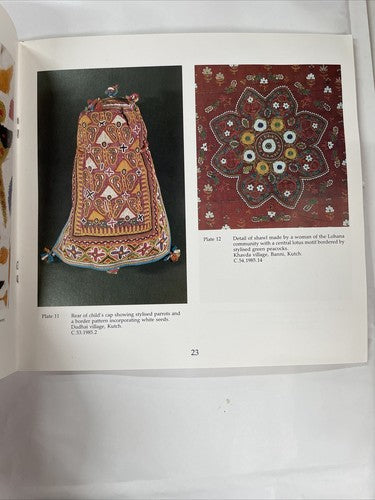 Traditional Indian Arts of Gujarat - Julia Nicholson - Paperback - 1988