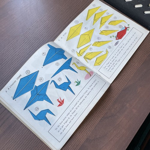 Origami Japanese paper folding Activity instruction Book - 12 shapes