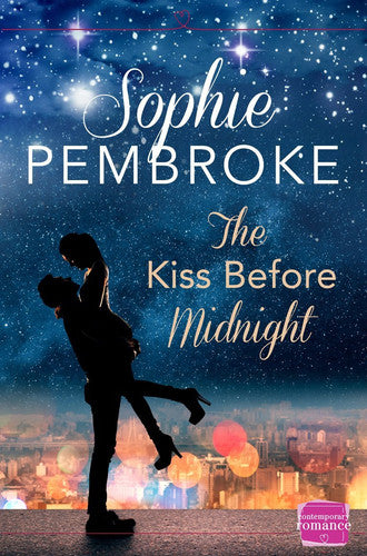 THE KISS BEFORE MIDNIGHT: A Christmas Romance: A heartwarming Christmas romantic comedy
