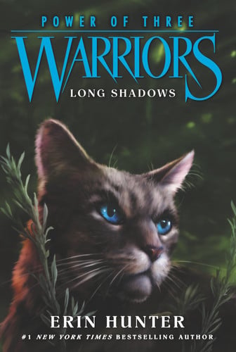 Warriors: Power of Three #5: Long Shadows: Jaypaw, Lionblaze, and Hollyleaf defend StarClan's warrior code as a Clan-shattering secret threatens ThunderClan?for ages 8-12