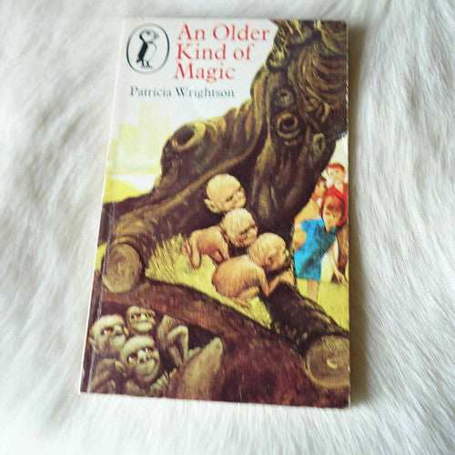 An Older Kind of Magic (Young Puffin Books)