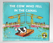 The Cow Who Fell in the Canal (Puffin Picture Books)