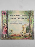 Mr Rabbit And the Lovely Present (Puffin Picture Books)