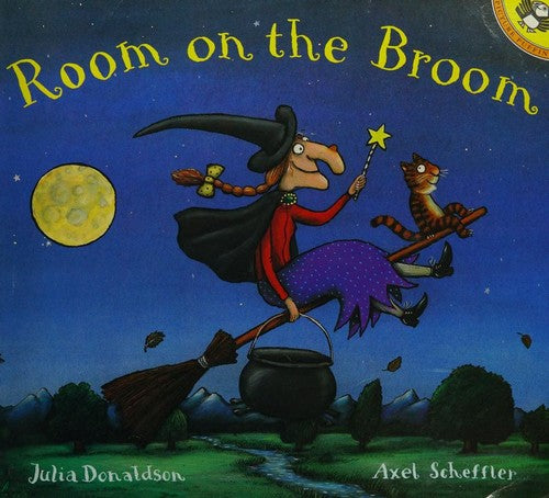 Room on the Broom (Picture Puffins)