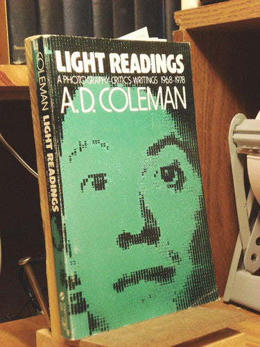 Light Readings: A Photography Critic's Writings, 1968-78 (Galaxy Books)
