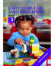 S/NVQ Level 3 in Early Years Care and Education Student Book (S/NVQ Early Years Care and Education)
