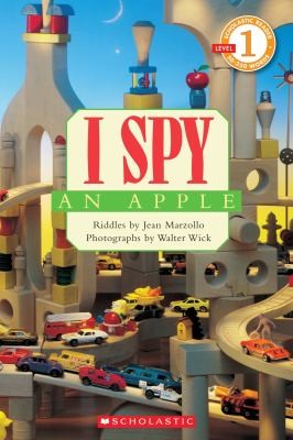 I Spy an Apple (I Spy: Scholastic Readers Level 1)