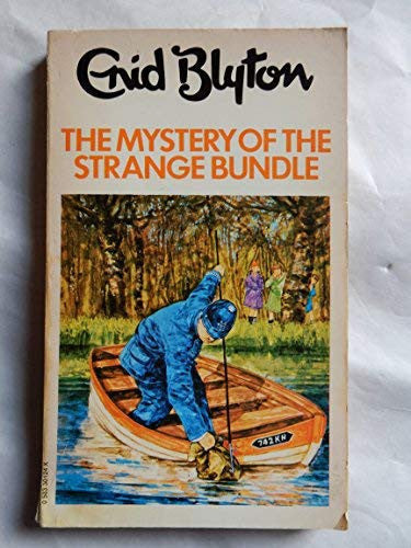 Mystery of the Strange Bundle (The Dragon Books)