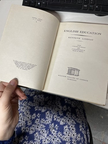 English Education by Kenneth Lindsay 1941