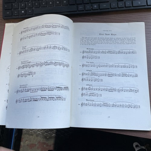 Keyboard Harmony and Improvisation, K.Simpson - LENGNICK 1963