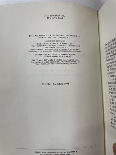 Essentials Of Bacteriology, Robert G. White (1964) Pitman Medical Publications