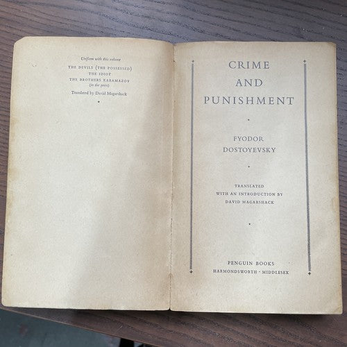 Crime and Punishment, F.Dostoyevsky - Penguin Classics 1960 