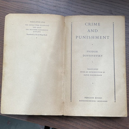 Crime and Punishment, F.Dostoyevsky - Penguin Classics 1960 