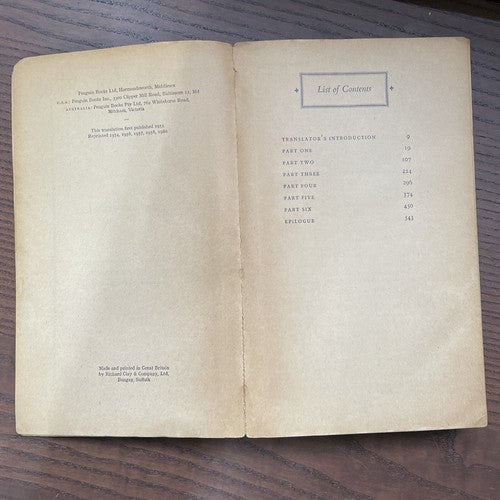 Crime and Punishment, F.Dostoyevsky - Penguin Classics 1960 