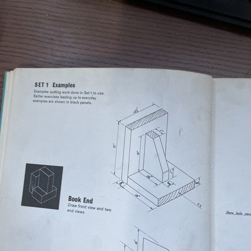 Hawley's Technical Drawing: A Two Year Course (F.L. Hawley - 1960) 