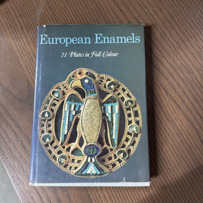European Enamels; Isa Belli Barsali - 1969 First UK Edition The Hamlyn 