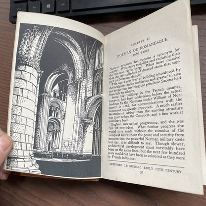 The Observer's Book of Architecture - J Penoyre & M Ryan, Warne, 1965 Warne & Co
