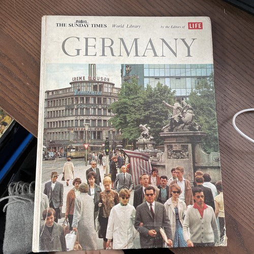 THE SUNDAY TIMES WORLD LIBRARY: GERMANY, T Prittie 1962