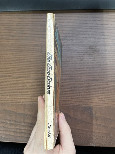 The Two Sisters - Honor Arundel 1970 (Scholastic Book Services)