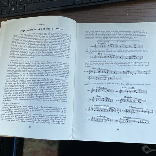 Keyboard Harmony and Improvisation, K.Simpson - LENGNICK 1963