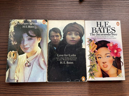 3x H E Bates Penguin Classics ORANGE Vintage Book Bundle Set