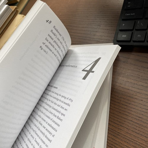 10 VIPVery Interesting People By Oxford Press - 10 books PROP DESIGN DECORATION