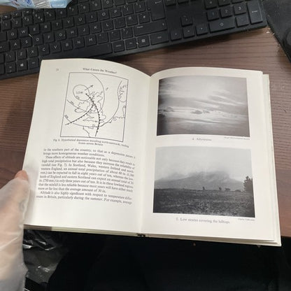 Your book of the weather - Larsson, Kaye 1966 Faber & Faber