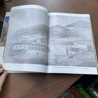 Argolida: Archaeological Sites and Museums by V.K. Lambrinoudakis (Paperback)