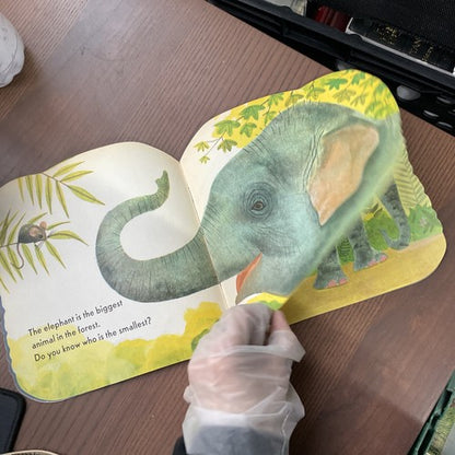 2x Golden Pleasure Books: The Elephant Book, The Dog Book - 1965/1966