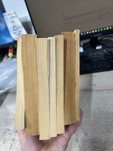 7x DH Lawrence Penguin Classics Vintage ORANGE Book Bundle Set
