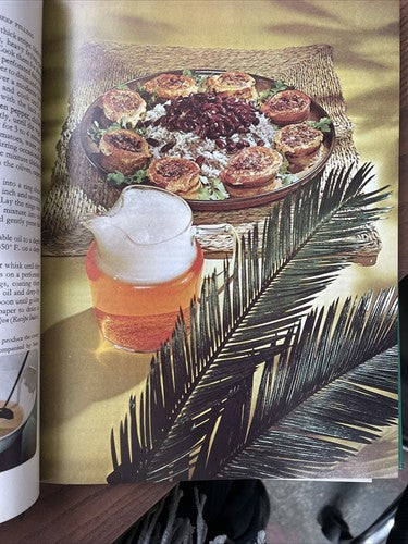 The Cooking of the Caribbean Islands, L.Wolfe, 1977 - FREE SHIPPING - Very Good