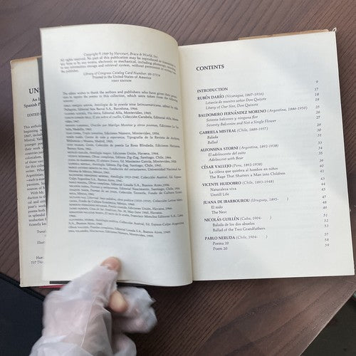 Unstill Life: An Introduction to the Spanish Poetry, 1st  edition 1969, Ed. Mari
