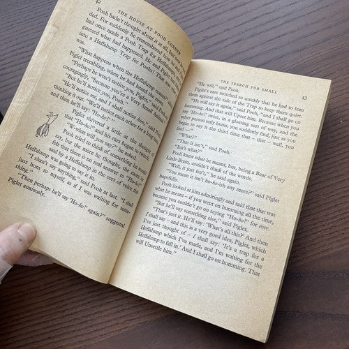The House at Pooh Corner (A.A. Milne - 1970, Methuen)