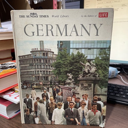 THE SUNDAY TIMES WORLD LIBRARY: GERMANY, T Prittie 1962