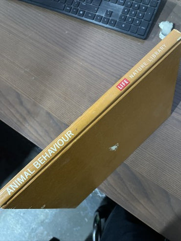 Animal Behaviour Life Nature Library by Niko Tinbergen 1969