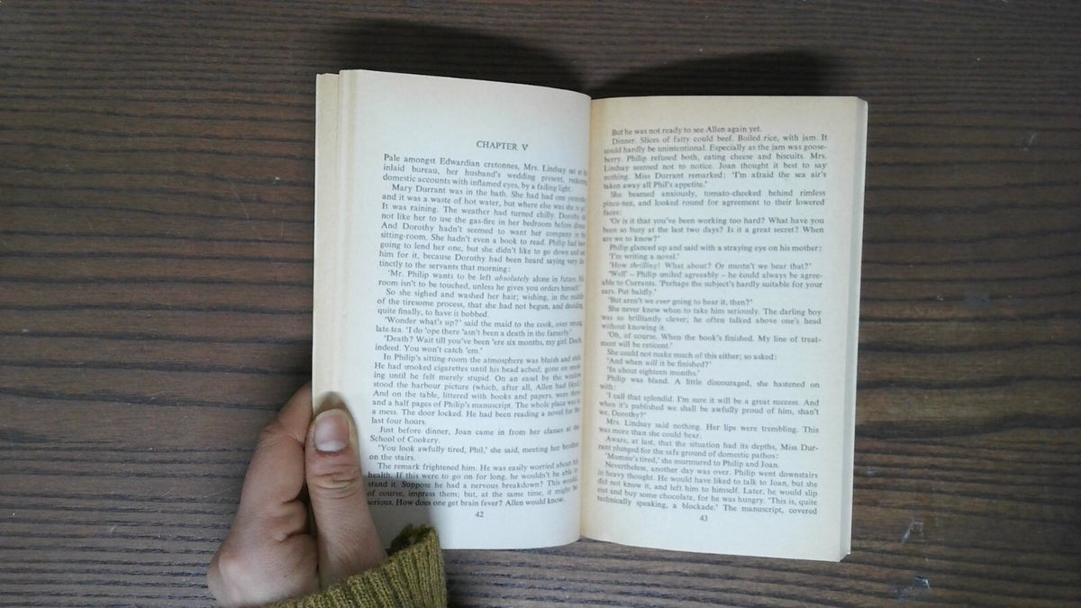 All The Conspirators, Christopher Isherwood 1967, Sphere Books