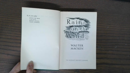 Rain on the wind, MACKEN, WALTER, 1952, Reprint Society Ltd.