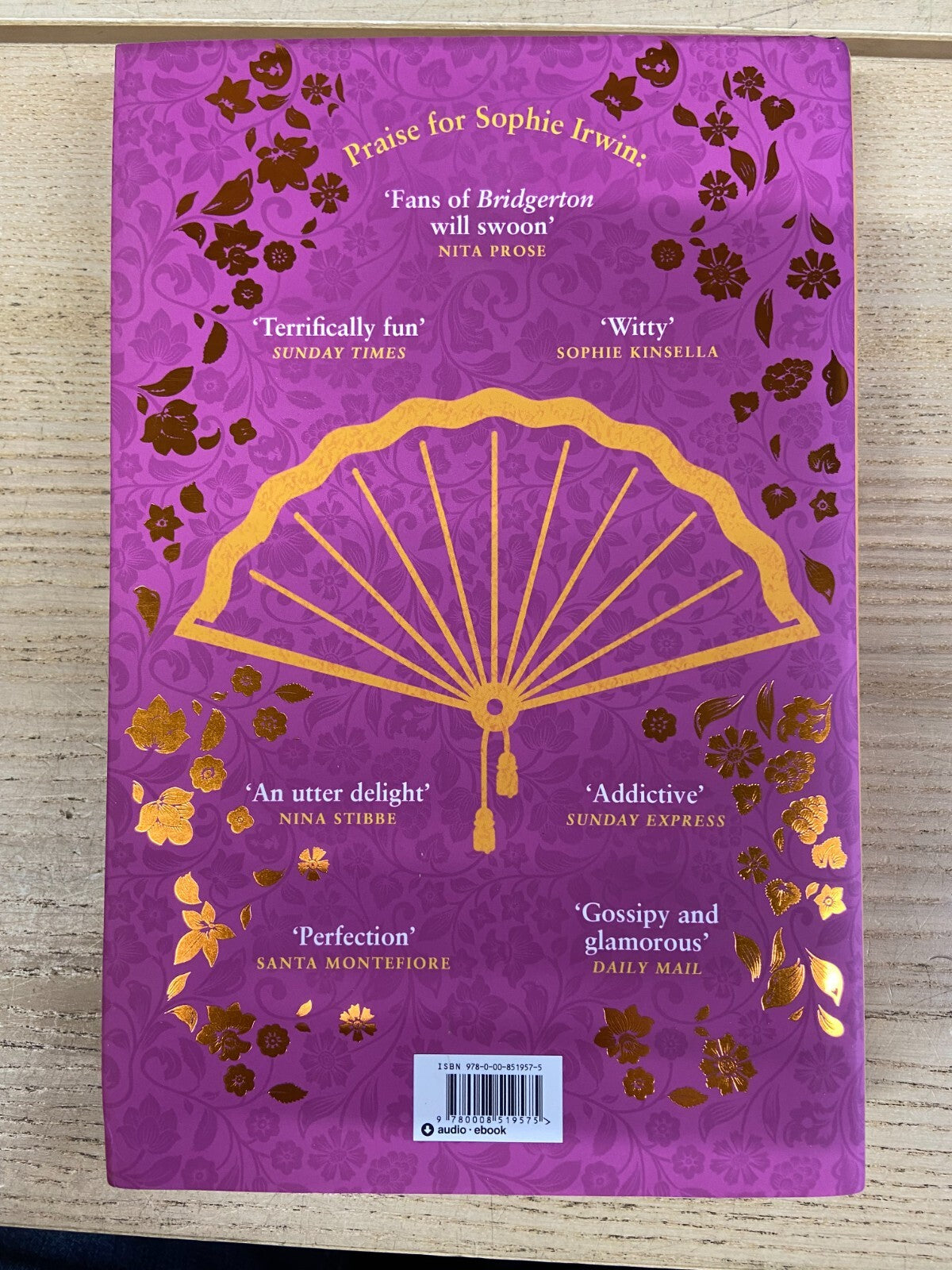 A Lady's Guide To Scandal - Sophie Irwin